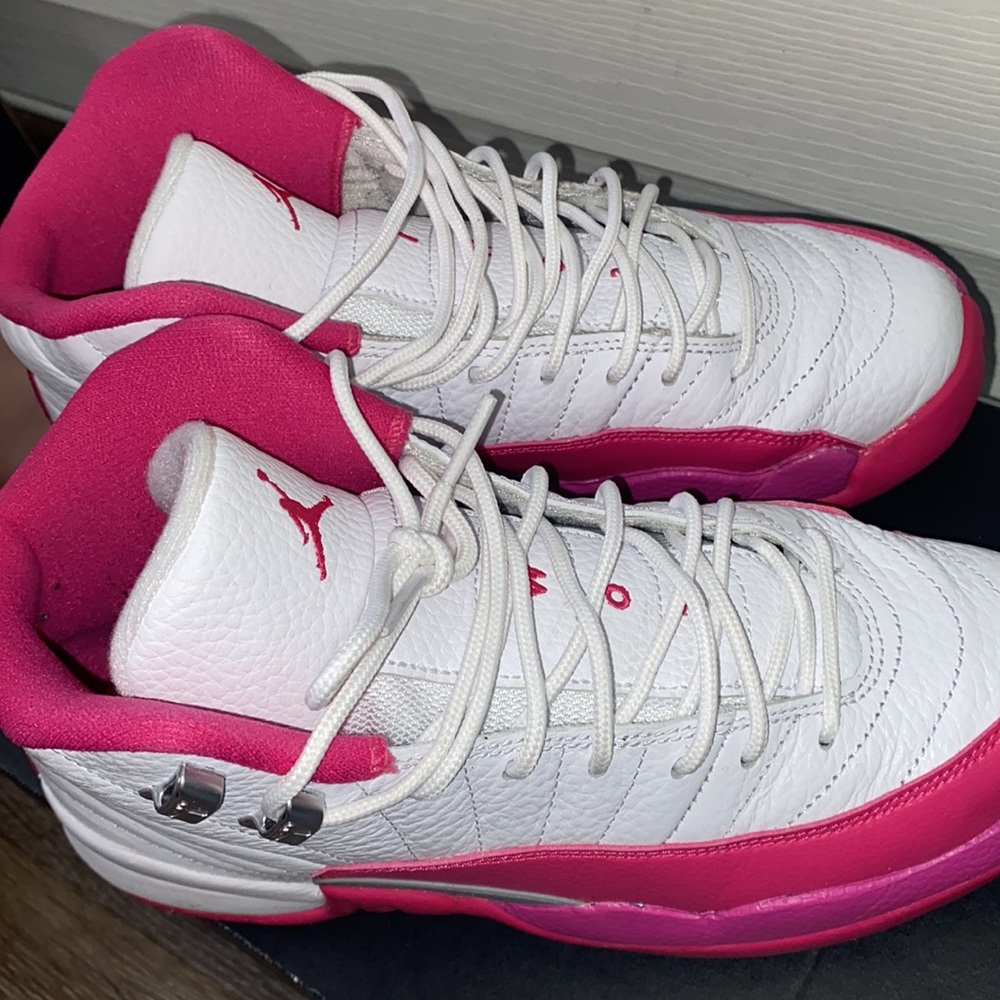Jordan 12 Valentine’s day